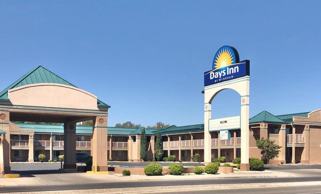 Days Inn By Wyndham Roswell Exterior foto